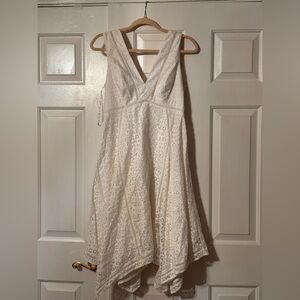 Lilly Pulitzer Elyse Midi Dress in Resort White Oyster Shell Lace